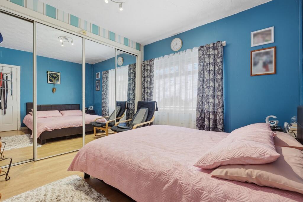 Apartment in Glasgow - View 5