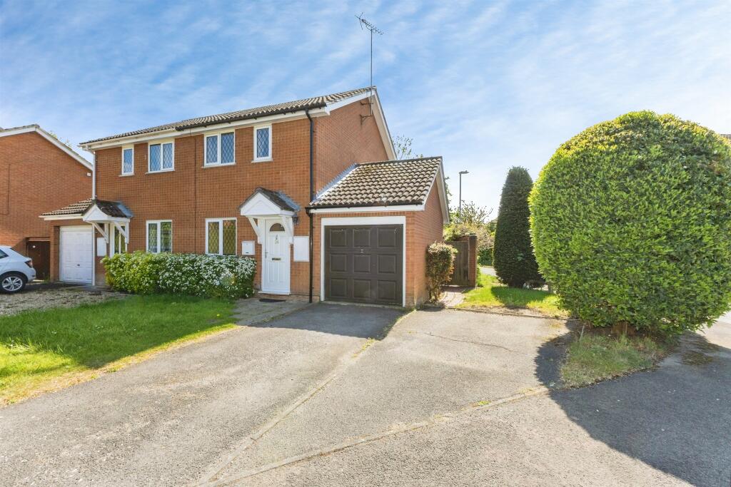 Main image of property: Doddington Close, Lower Earley, Reading