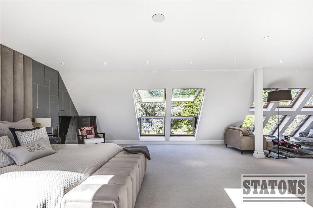 Additional image 35 of Kentish Lane, Brookmans Park, Hertfordshire, AL9