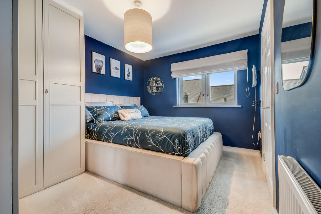 1-bed flat on Bond Street, Chelmsford, £225,000