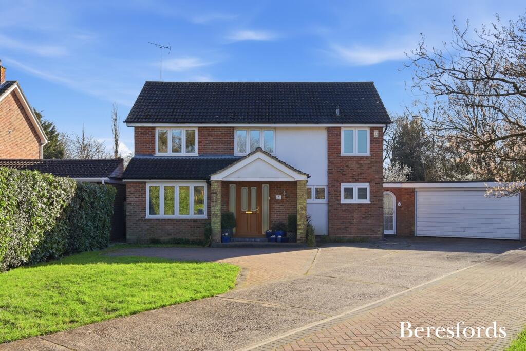 Main image of property: Grove Orchard, Braintree, CM7