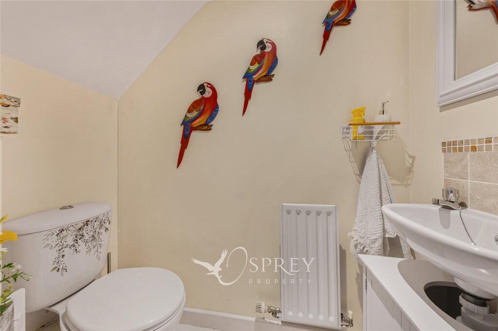 House in Kettering, Thrapston - More