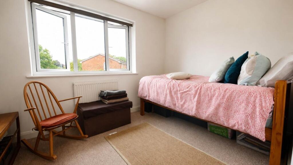 House in St Albans - More