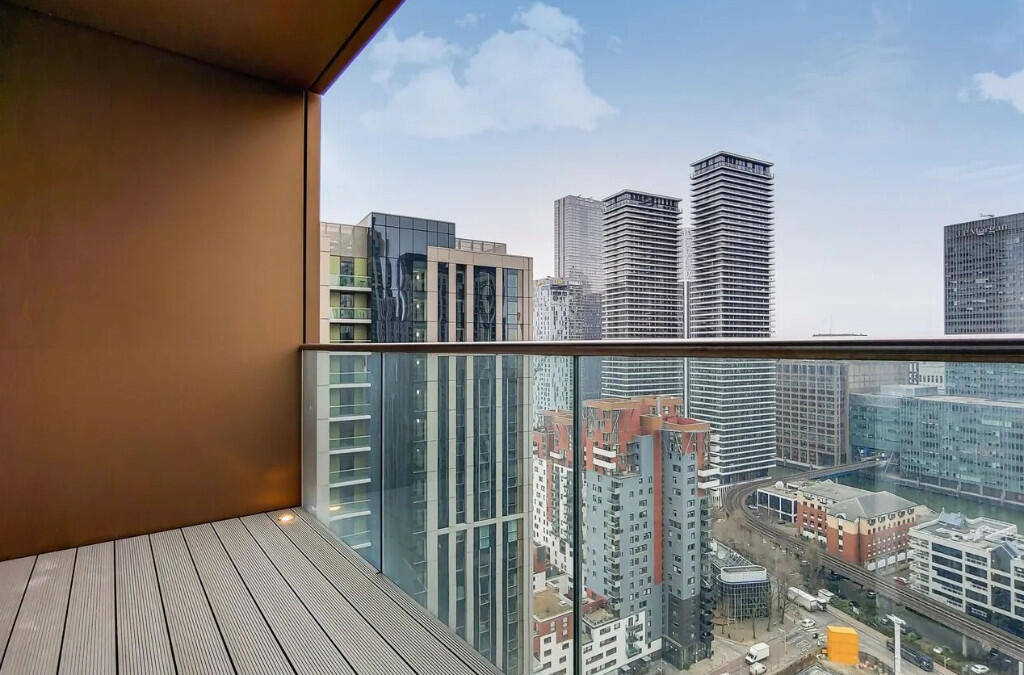 Apartment in London - View 2
