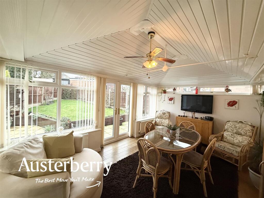 House in Stoke-on-Trent, Normacot - View 4