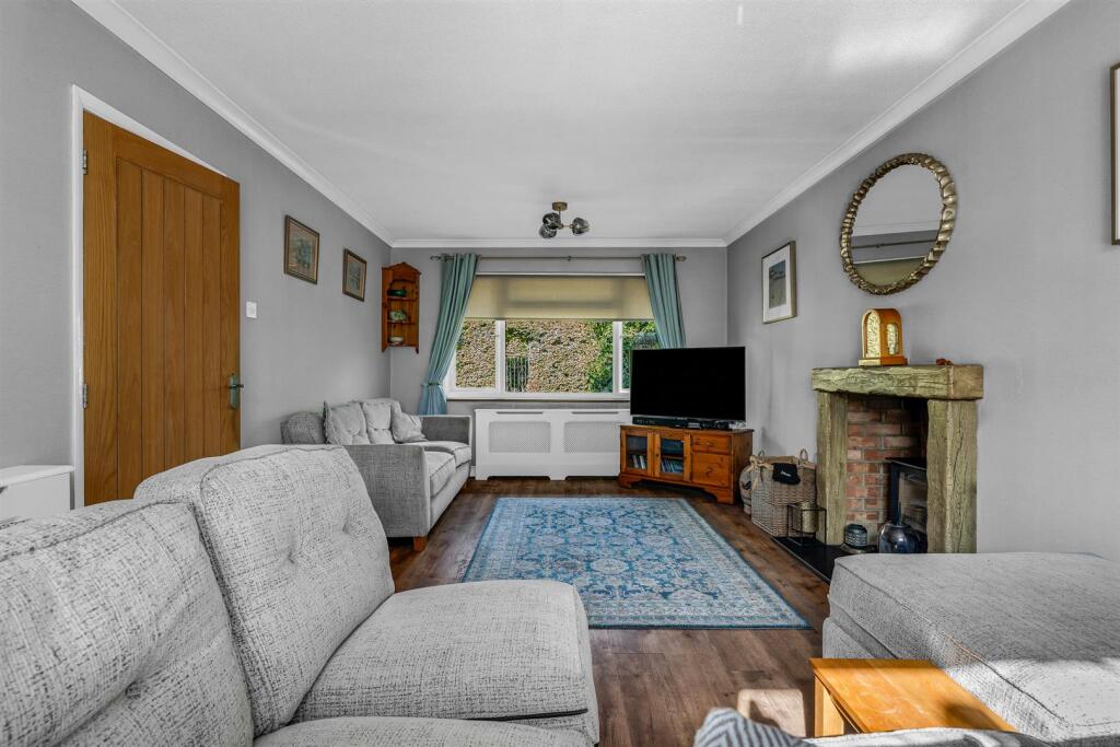 House in Stevenage - View 3