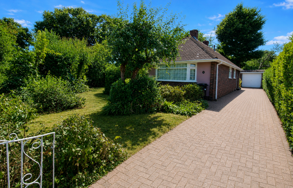 Main image of property: Chalewood Road, Langley, Hampshire