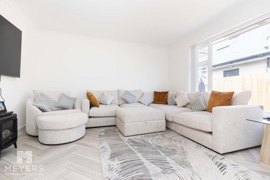 House in Wick, Southbourne, Bournemouth - View 5