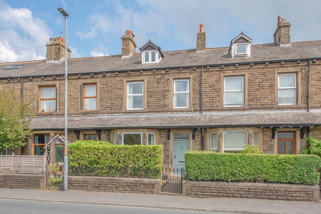 8 St. Andrews Terrace, Cross Hills BD20 7DU photo 2