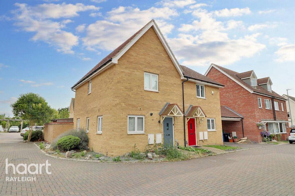 Main image of property: Elmbrook Close, Basildon