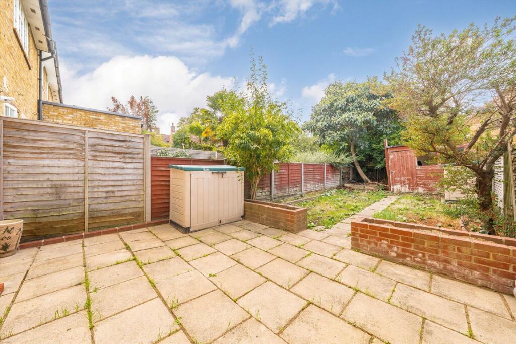 House in London - View 4