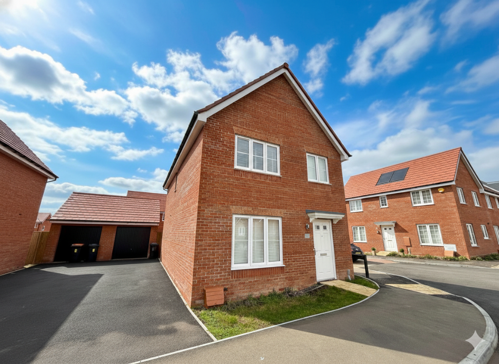 Main image of property: Otterburn Gardens, LU5