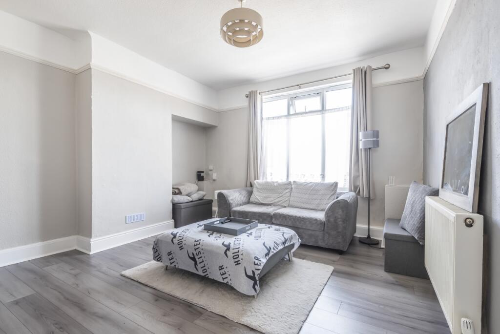 Apartment in London, Eltham Park, Well Hall - View 4