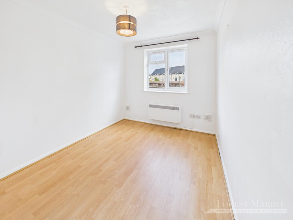 Apartment in Bath - View 4