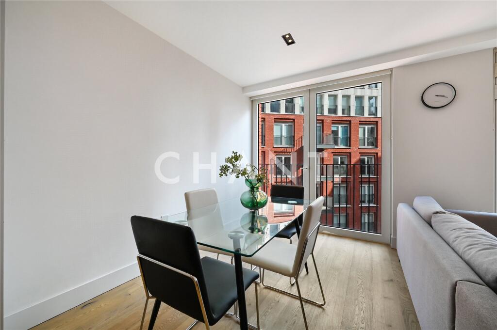 Apartment in London - View 3