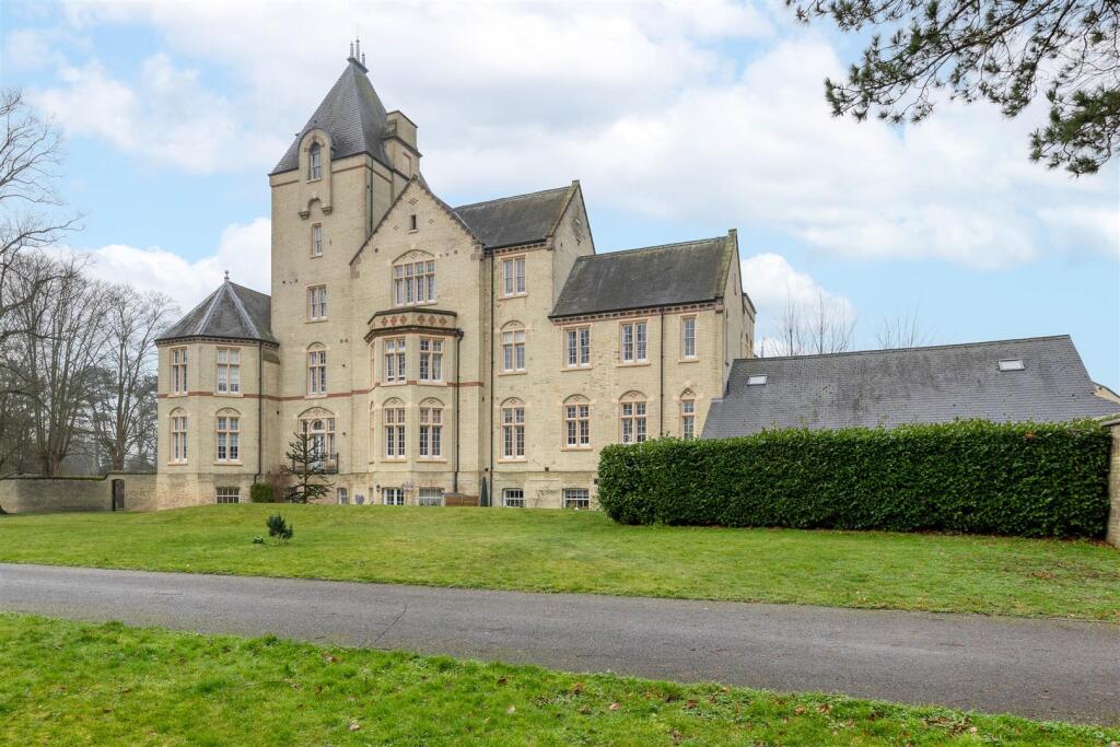 Main image of property: East Wing, Fairfield Hall, Kingsley Avenue, Fairfield, SG5 4FY