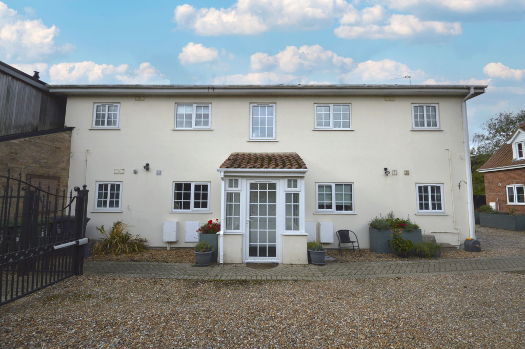 Main image of property: Holt