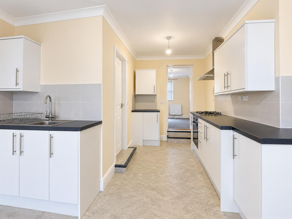 Apartment in Rochester - View 5