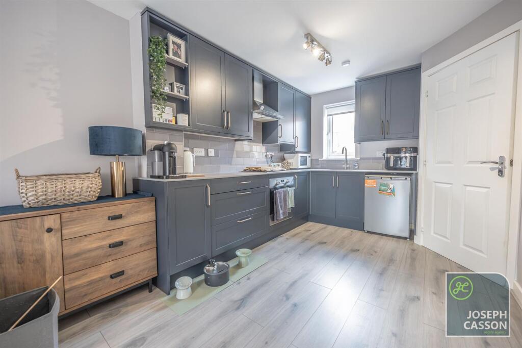 House in Taunton - View 4