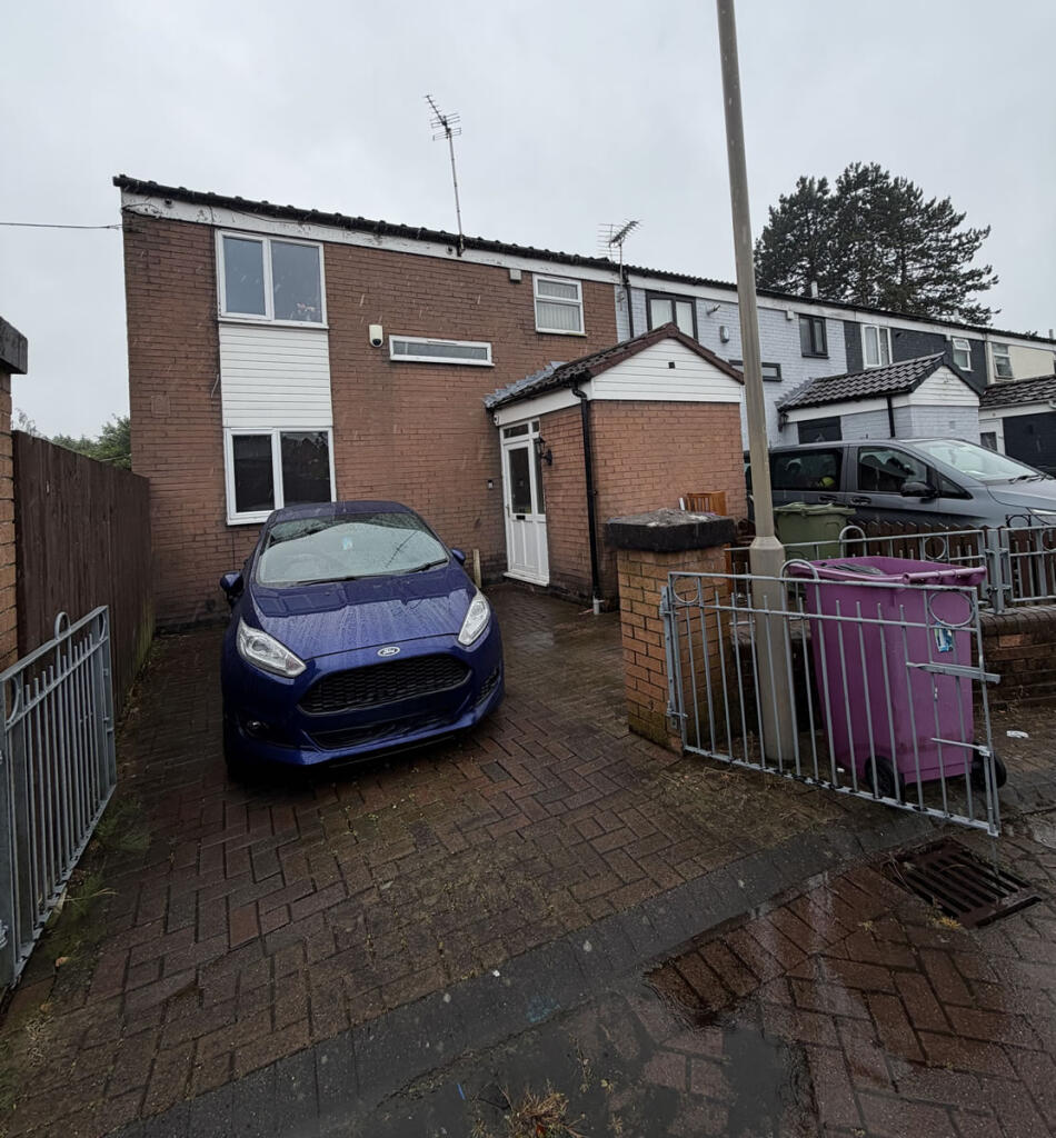 Main image of property: Lingford Close, Liverpool. L27 4XZ