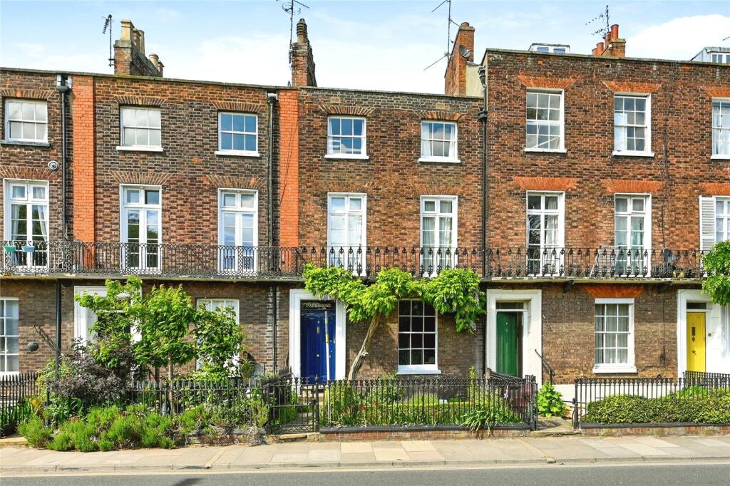Main image of property: St. Johns Terrace, King's Lynn, Norfolk, PE30