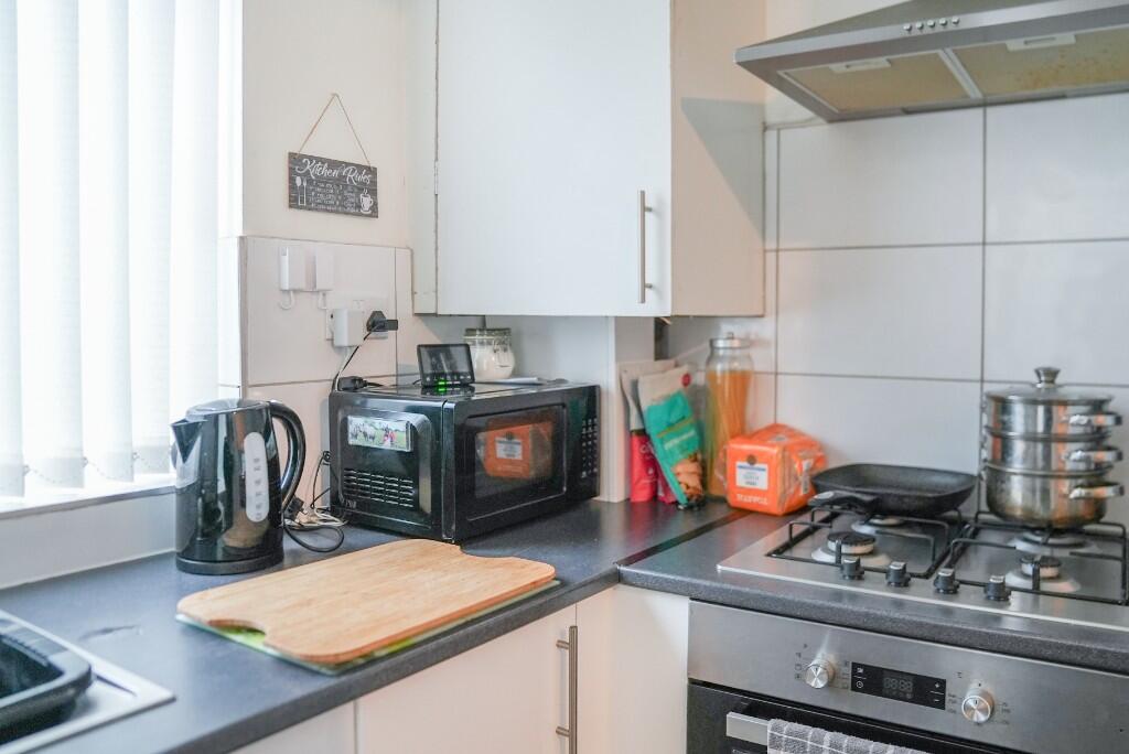 Beechwood Road, Liverpool, L21 - More