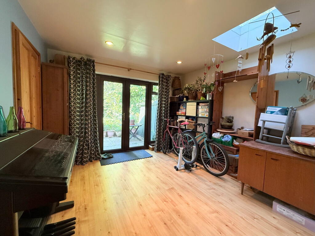 House in Solihull, Elmdon Heath - View 5