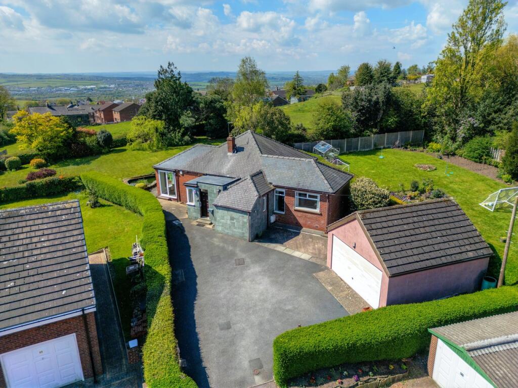 Main image of property: Staincross Common, Staincross, Barnsley, S75