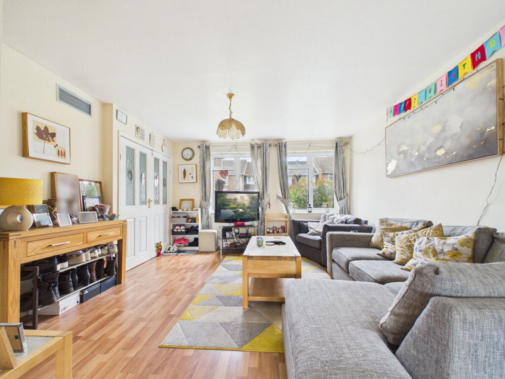 Arkley Court, Maidenhead, SL6 photo 2