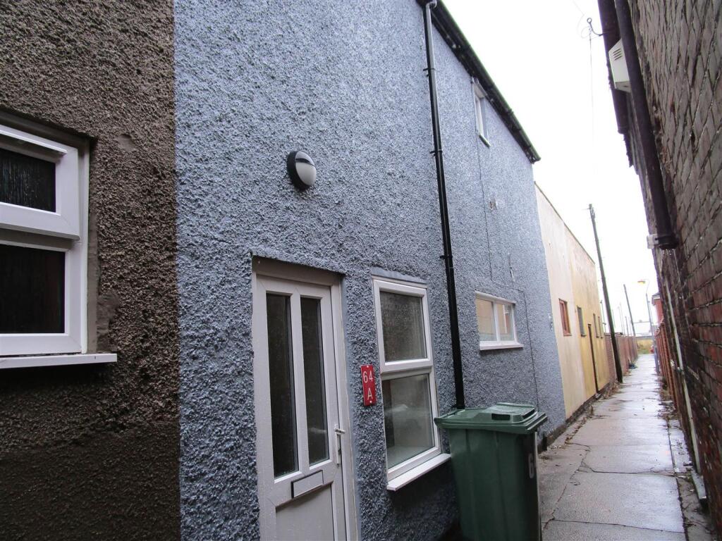 Main image of property: Breydon Road, Cobholm NR31 0AJ