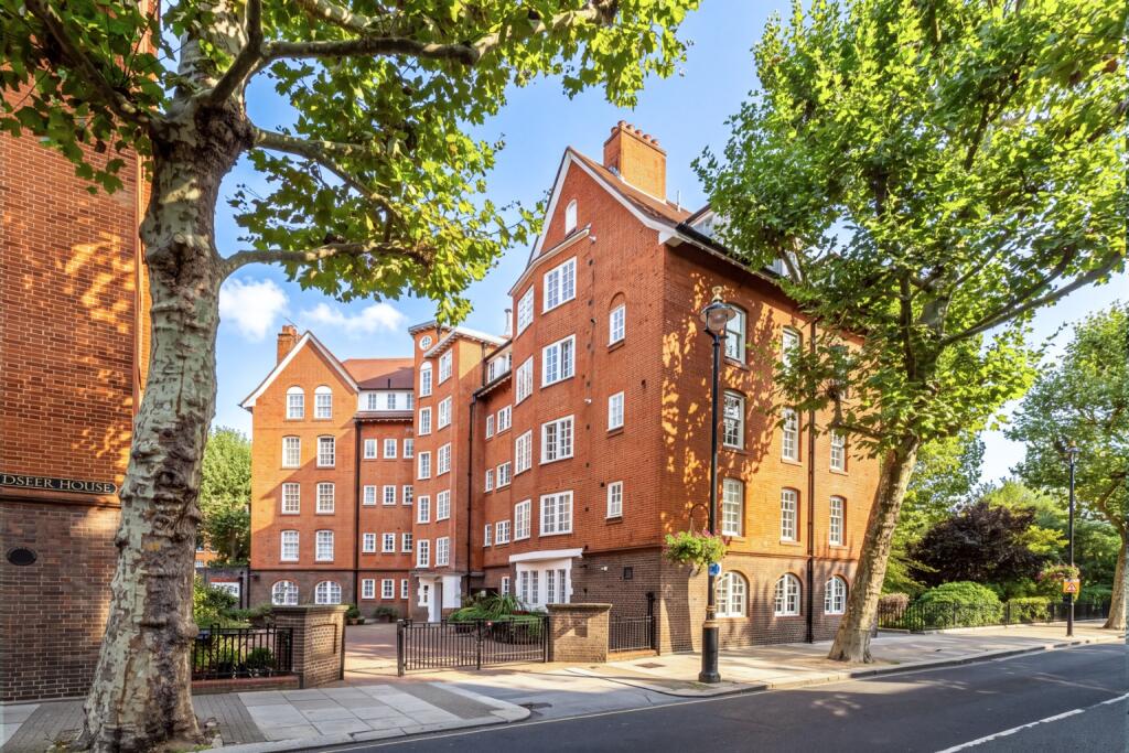 Apartment in London, Millbank Estate, Millbank - View 2