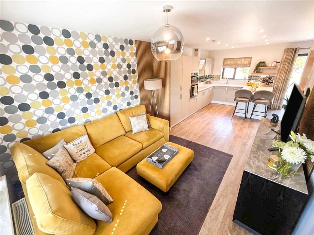 House in Rushcliffe, Keyworth - View 4