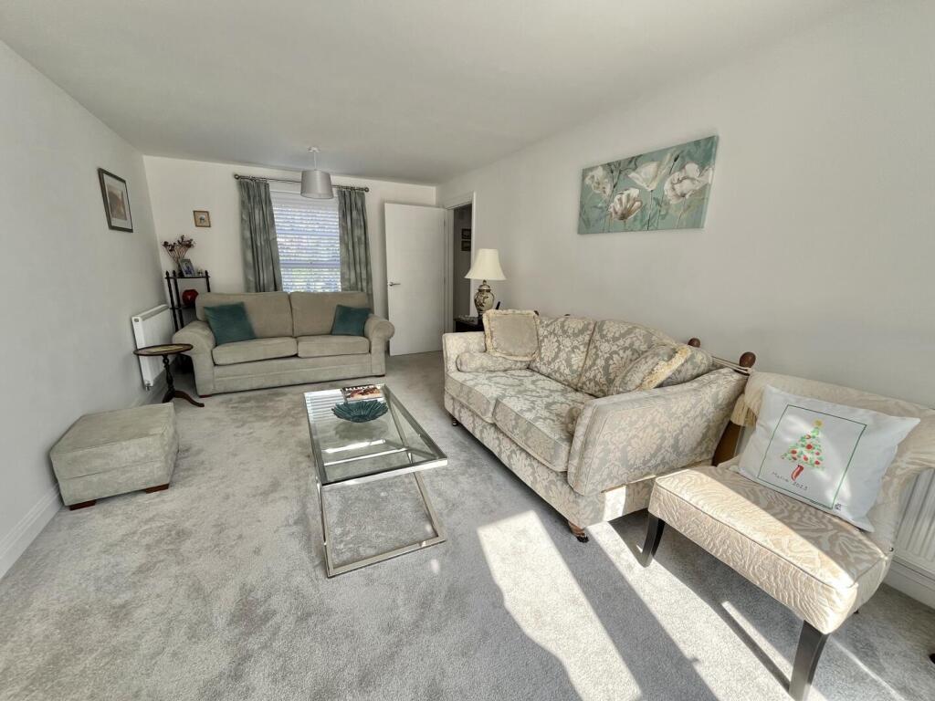 Dawes Avenue, Watchet photo 3