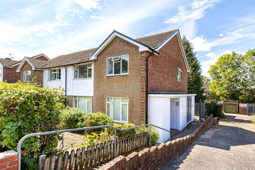 Main image of property: Pennant Crescent, Lakeside, Cardiff, CF23
