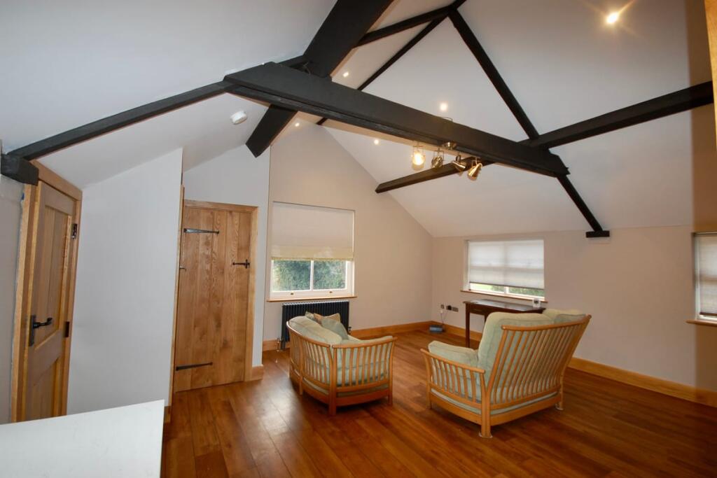Apartment in Wyre Forest, Aggborough, Kidderminster - View 3