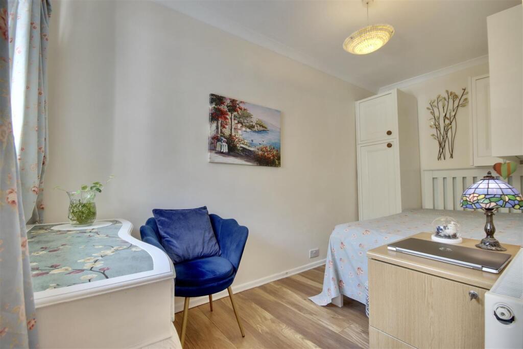 House in Havant, Hampshire - More
