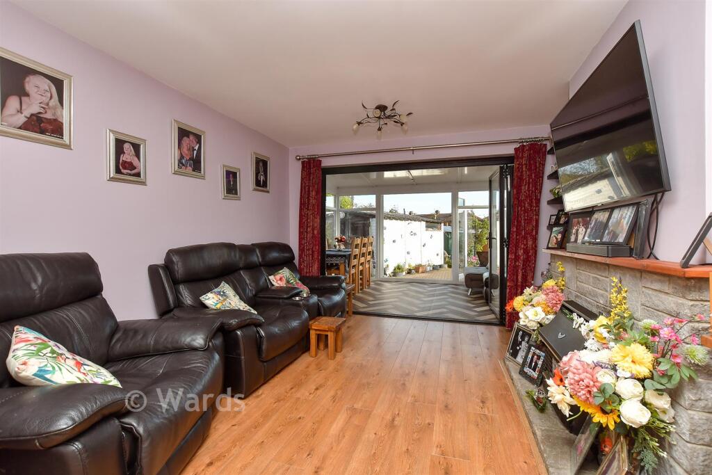 House in Minster-on-Sea, Neats Court - View 3