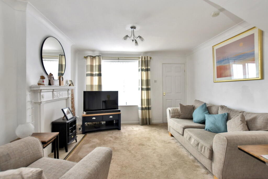 House in Wakefield - View 2