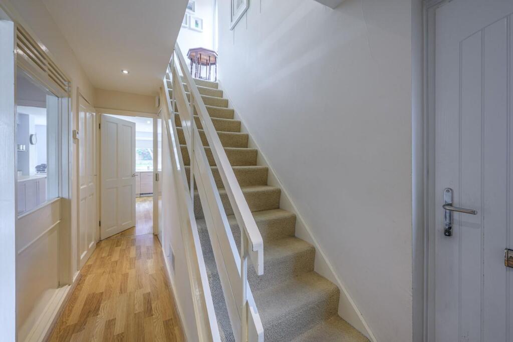 Additional image 5 of Niall Close, Birmingham, B15 3LU