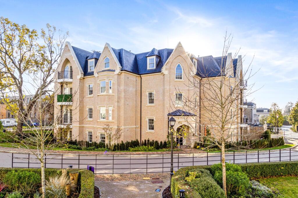 Main image of property: The Percy, Cooper's Hill, Englefield Green, Surrey, TW20