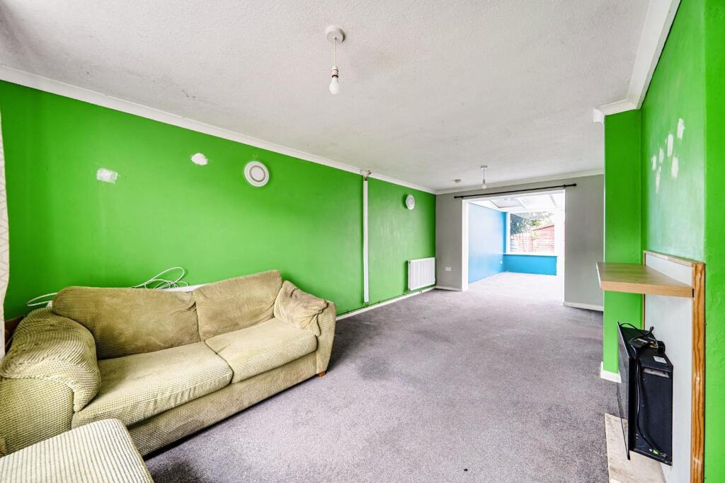 House in Havant, Leigh Park - View 2