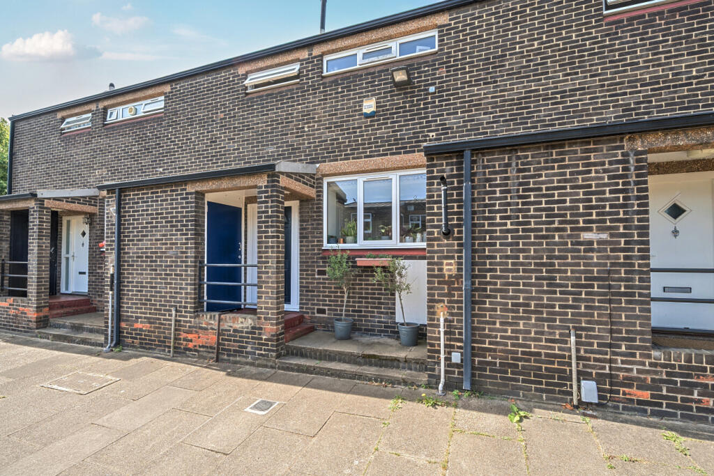 Main image of property: Kempis Way, North Dulwich, London, SE22