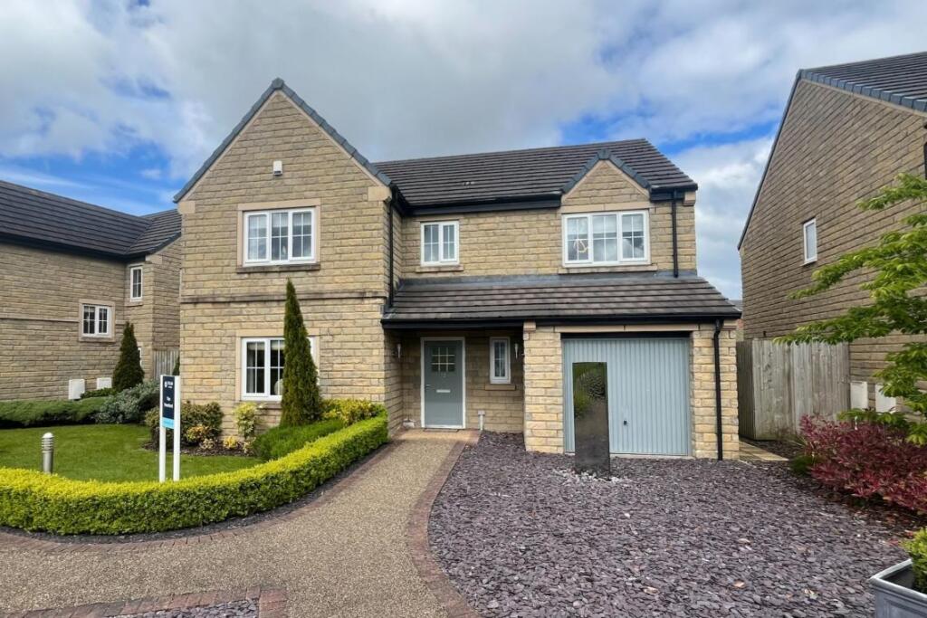 Main image of property: Preston Road,
Longridge,
PR3 3BD