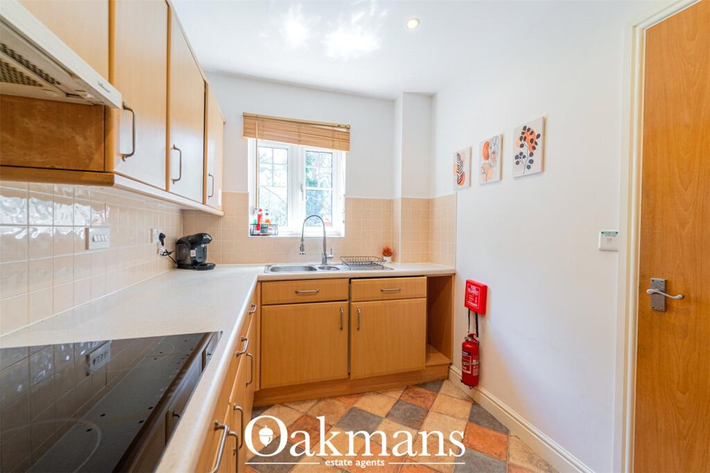 Apartment in Birmingham, Selly Park - More