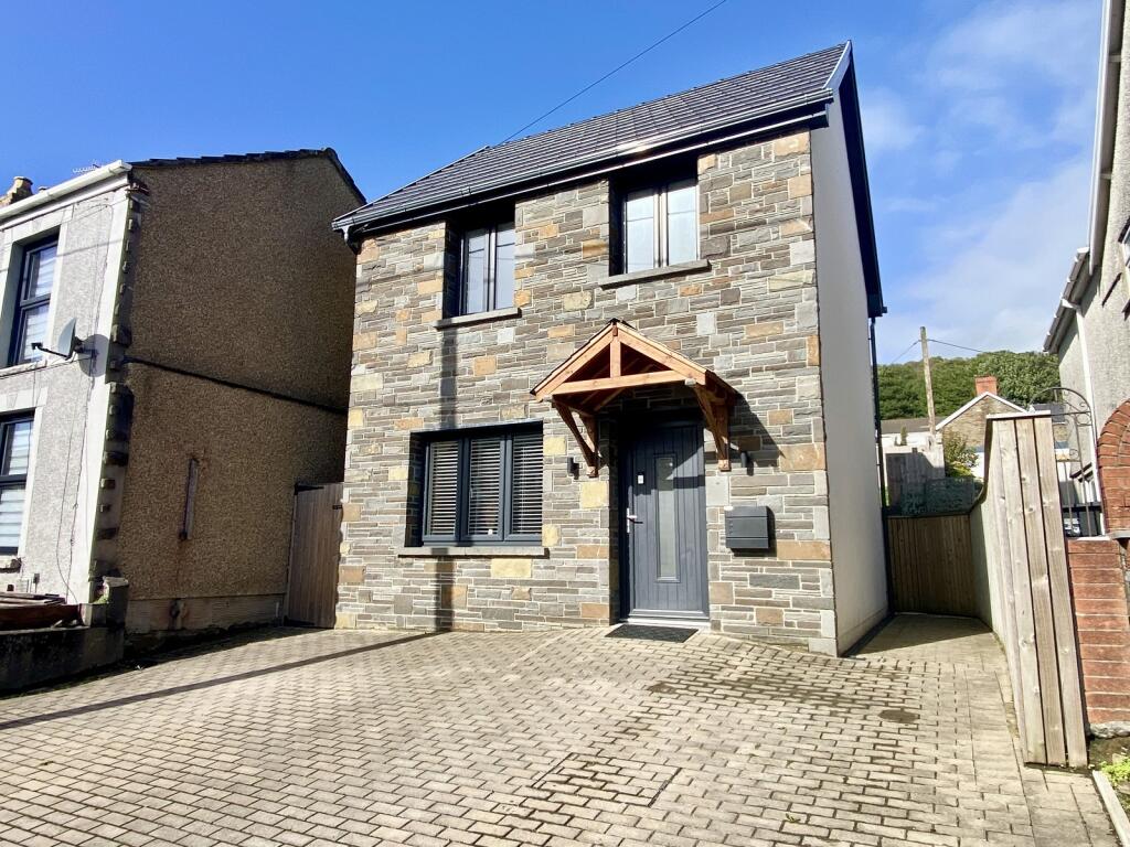 Main image of property: Swansea Road, Trebanos, Pontardawe, Swansea.