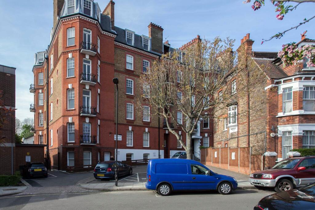 Apartment in London - View 5