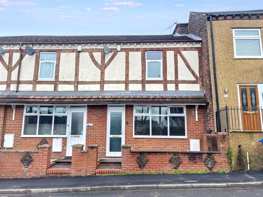 Main image of property: High Street, Halmer End, Newcastle, ST7 8AD