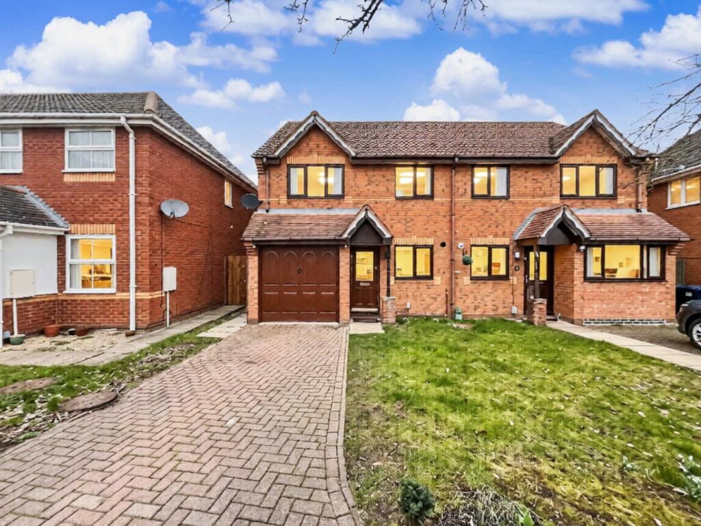 Main image of property: Salon Way, Stukeley Meadows, Huntingdon, PE29
