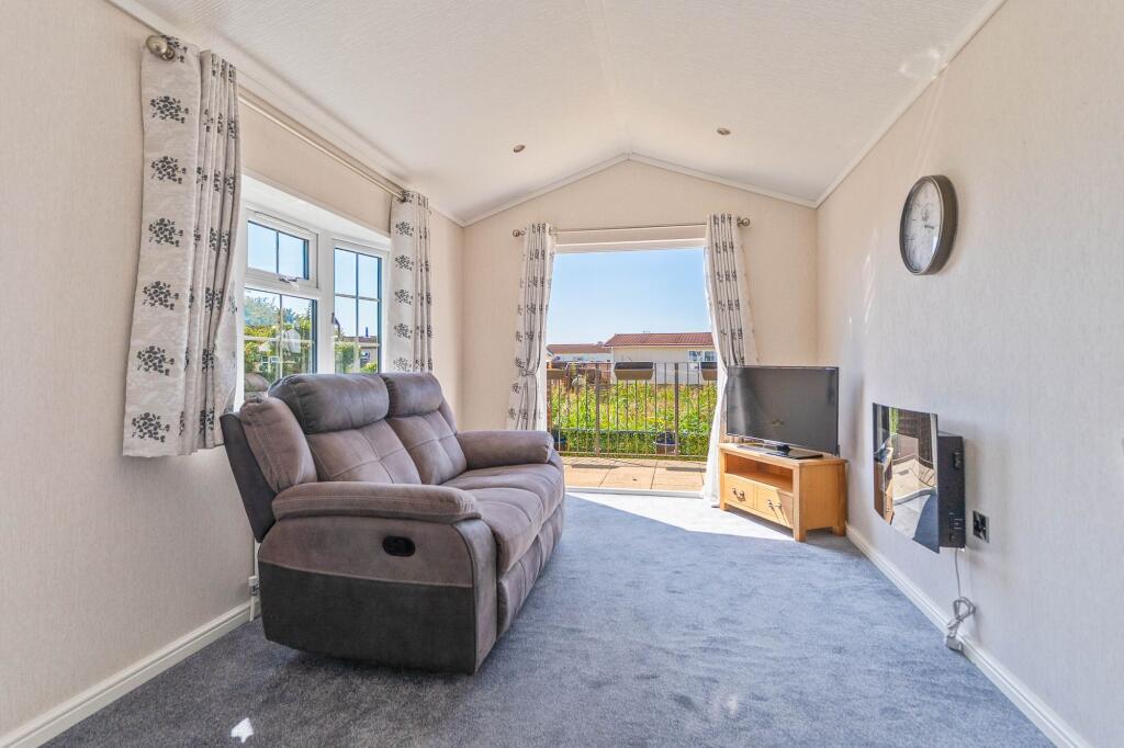 House in Newport, Wentlooge - View 3