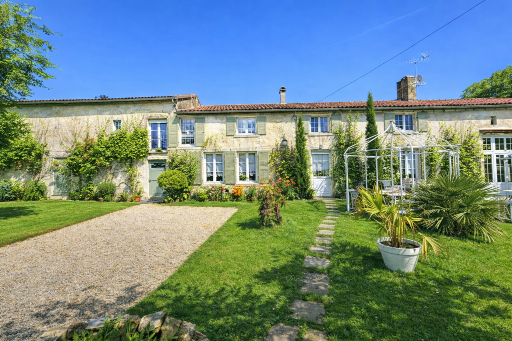 Main image of property: Poitou-Charentes, Deux-Sèvres, Valdelaume